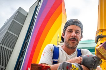 Chemnitz: Bunt statt grau: Was steckt hinter den Farben am Chemnitzer Johannisplatz?