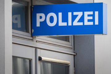 Mann sticht brutal auf Opfer ein - und meldet sich selbst bei der Polizei