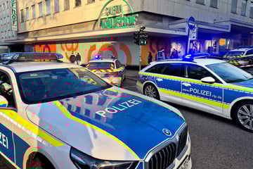 Polizei schießt in Fußgängerzone auf Mann mit Messer