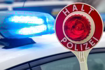 Bundespolizei stellt 59.000 Euro bei Kontrolle auf A4 sicher - und findet noch mehr