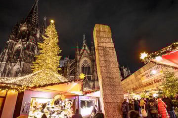 Kurz vor Eröffnung: Weihnachtsmarkt am Dom teilt wichtigen Meilenstein