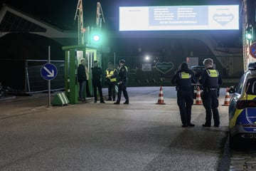 Nach bewaffnetem Überfall während "Harry Potter"-Event: Polizei sucht Zeugen