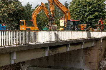 Abgerissene Bröckel-Brücke in Sachsen: So will Landkreis schnell für Ersatz sorgen