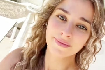 Ex-Playmate Stella Stegmann zu AfD-Triumph: "Könnte einfach nur kotzen!"