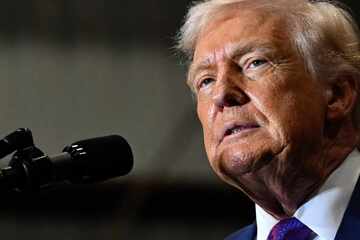 Trump sets deadline of "maximum" 15 days for Iran to make deal: "Otherwise, bad things happen"