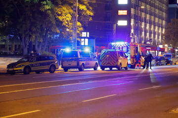 Chemnitz: Geschlagen und getreten: 30-jähriger Mann im Chemnitzer Zentrum schwer verletzt