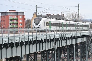 Teilweise bis Ostern: Ersatzverkehr auf mehreren Bahnlinien