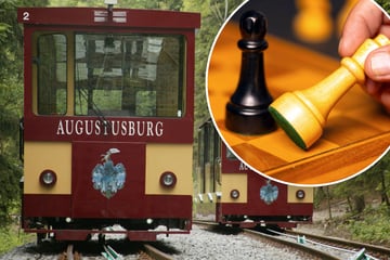 Blitz-Schach in Drahtseilbahn Augustusburg