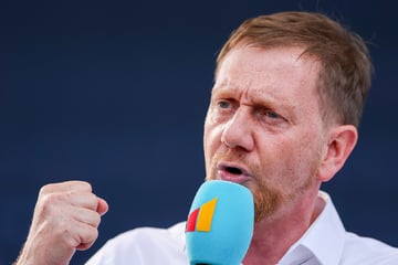 "Björn Höcke ist ein Neonazi" – Kretschmer feuert scharf gegen die AfD!