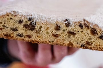 Neuer Bürokratie-Wahnsinn: Muss 750-Gramm-Stollen direkt unterwegs gegessen werden?