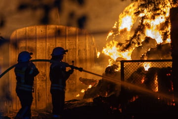 Reiterhof in Flammen: Polizei vermutet Brandstiftung