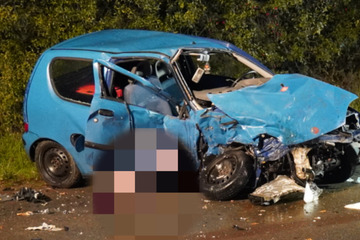 Fiat kracht in Audi: Fahranfänger (†18) nach Frontal-Unfall sofort tot