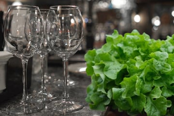 Berlin: Salatkopf für 12 Euro im Grill Royal Berlin: Echte Kulinarik oder Wucher?