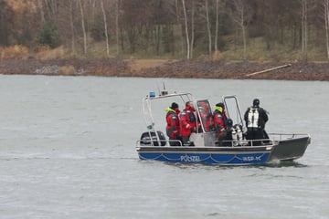 Traurige Gewissheit am Geierswalder See: 63-Jähriger nach Bootunglück tot aufgefunden