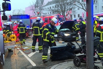 Audi übersieht hvv-Bus: Mehrere Verletzte auf der Reeperbahn