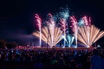 Dresden: Die "Pyro Games" beschließen Open-Air-Saison: Spektakel aus Feuer und Klang