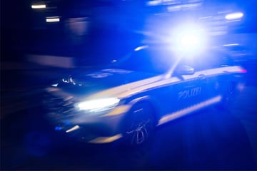 Schüsse in Bar: Polizei fahndet nach 32-Jährigem