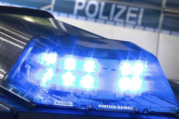 Pure Gewalt: 42-Jähriger greift zwei Frauen an, eine von ihnen wird brutal verletzt