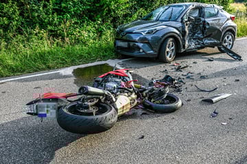 Toyota nimmt Motorrad die Vorfahrt: Biker tot