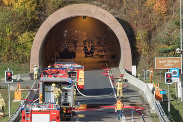 Unfall A71: Nach Unfall in Autobahn-Tunnel in Thüringen: Warum wurden beide Röhren gesperrt?