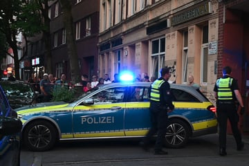 Streit zwischen Arbeitskollegen eskaliert: Schlichter nutzt Besenstiel als Waffe
