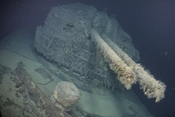 Research team discovers sunken WWII Japanese warship!