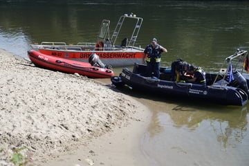 Großeinsatz auf der Donau: Zwei junge Männer vermisst