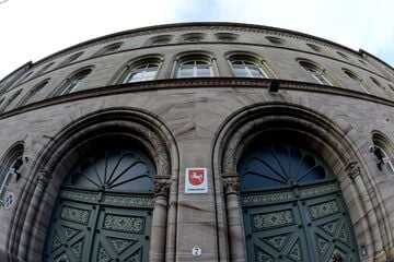 Nachricht auf Mailbox als Beweis: Mann tötet Freundin und stirbt danach selber