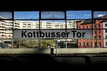 Berlin: Brutaler Raub am Kotti: 22-Jähriger bewusstlos geschlagen