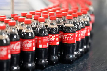 "Immenser Verlust": Coca-Cola schließt fünf deutsche Werksstandorte