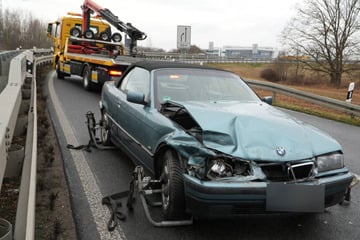 Unfall A14: Cabrio-Fahrt endet an Leitplanke: Hohes Tempo wird BMW zum Verhängnis