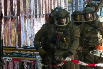 SEK-Einsatz! Spezialkräfte überwältigen psychisch kranken Mann