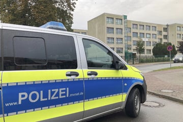 Schule nach Bombenalarm evakuiert! Weitere Drohungen aufgetaucht