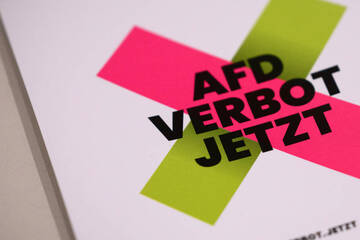 Nach Treffen von Rechten in Potsdam: Neues Bündnis fordert: "AfD-Verbot jetzt"