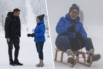Auf dem Schlitten: Ministerin Klepsch rodelt in neue Ski-Saison