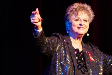 Dresden: Überraschungs-Auftritt bei der "Hope Gala": Dagmar Frederic stiehlt allen die Show