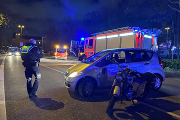 Crash am Rande des Hamburger Winterdoms: Biker (63) schwer verletzt