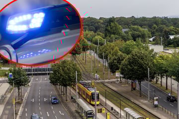 Wer hat etwas beobachtet? Straßenbahn-Unfall und Motorrad-Crash in Dresden