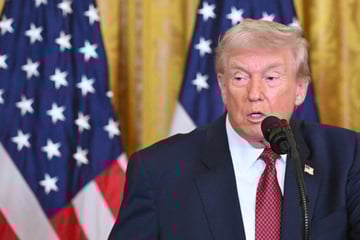Trump sparks further health concerns with incomprehensible slurring during speech