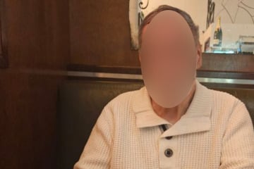 Frau verliert Mann an Bushaltestelle aus den Augen und meldet ihn vermisst: 73-Jähriger wieder da