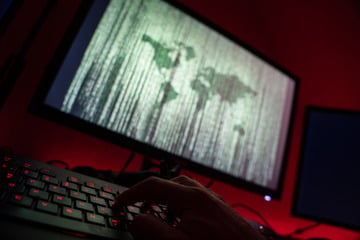 Darknet-Drogen an Packstation bestellt: Polizei fängt Pakete ab und schnappt Dealer