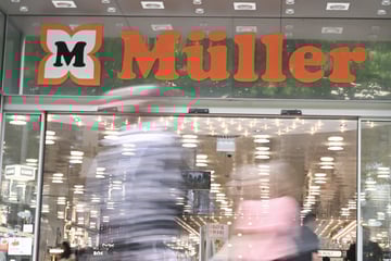 Mit 93 Jahren: Erwin Müller krempelt Drogeriekette um