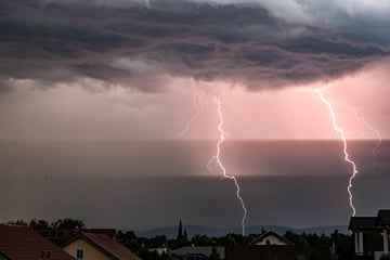 Noch lacht die Sonne über NRW, doch am Wochenende droht Unwetter