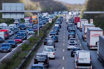 Staus zum Mai-Wochenende: Auf diesen Autobahn-Routen droht der Verkehrskollaps