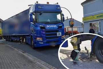 Lkw erfasst beim Abbiegen Radfahrerin! 82-Jährige bei Unfall schwer verletzt