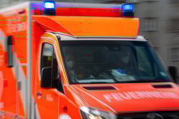 Hilfebedürftige Frau verschwindet aus Klinik: Hinweise aus Öffentlichkeit spüren sie auf