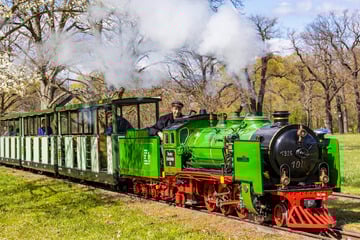 Dresden: Sie ist wieder da: Parkeisenbahn aus Winterschlaf erwacht