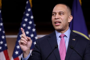 January 6 rioter pardoned by Trump pleads guilty of threatening to kill Hakeem Jeffries