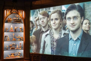 München: Zehn Punkte für Ravenclaw: "Harry Potter"-Ausstellung in München erlaubt Blick hinter die Kulissen