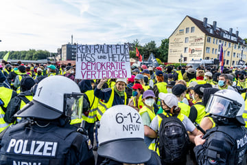 Großes Polizeiaufgebot! AfD-Parteitag in Sachsen wirft Schatten voraus